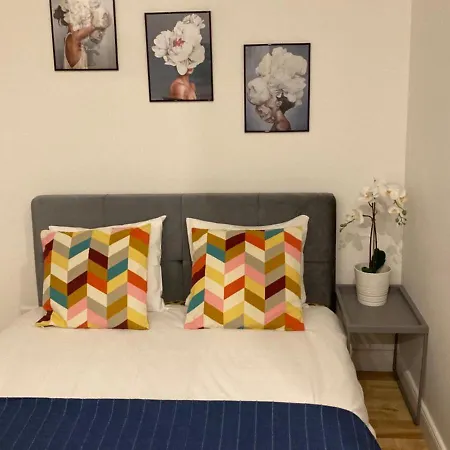 Apartman Modern Studio Near Theater! *